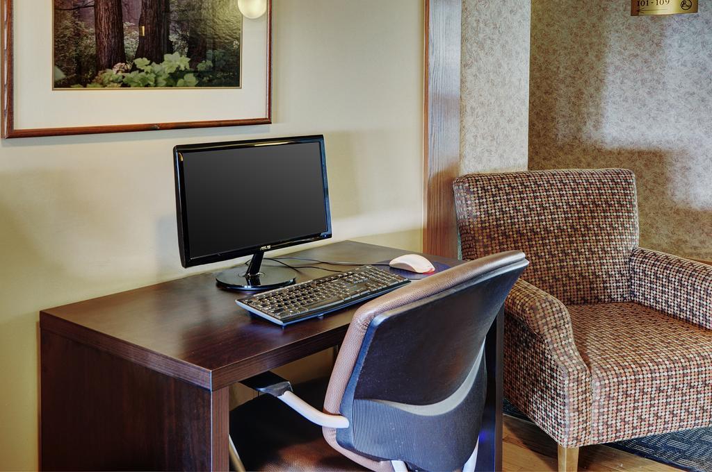 Lakeview Inns & Suites - Brandon Eksteriør bilde
